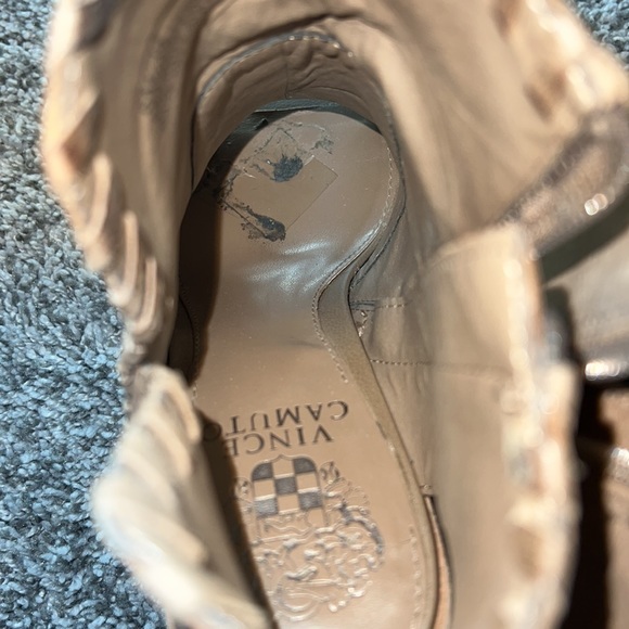 Vince Camuto Heels - Picture 8 of 9